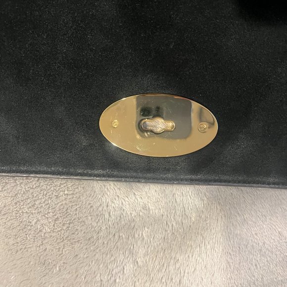 Mulberry - Medium Lily - Picture 5 of 12